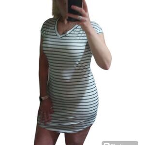 Striped V neck tee shirt dress with round hem